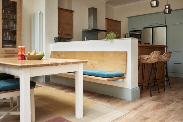 FB Web  240408 5BG 02 Kitchen 062