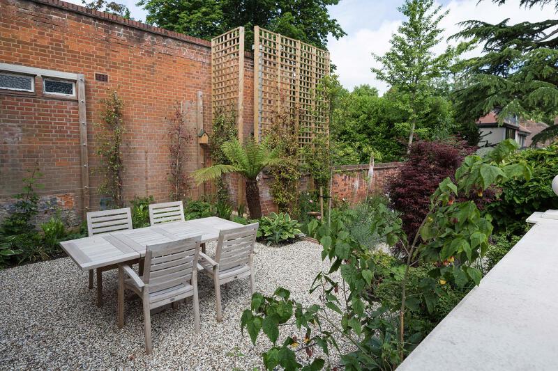 JHGDsut 2205 KidBRK 3047 web