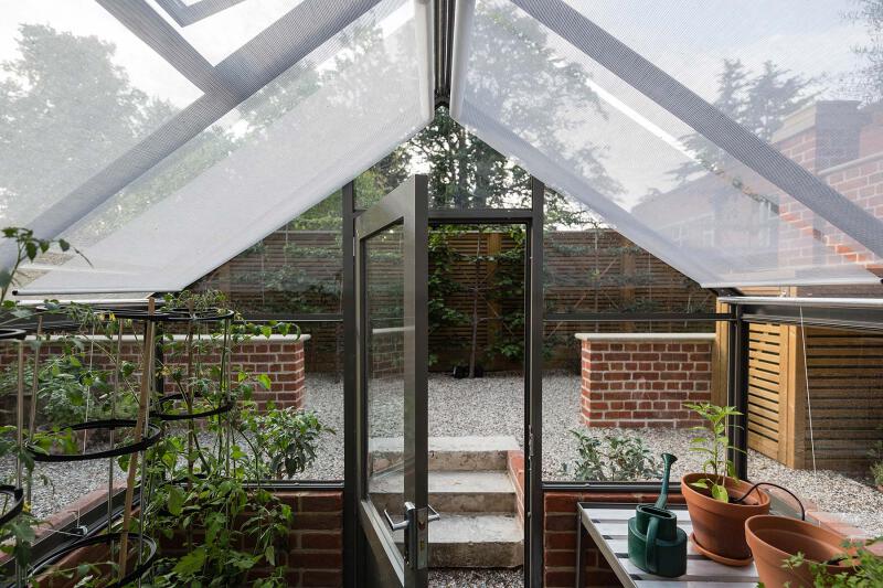 JHGDsut 220728 Kidbrooke back 2471 web