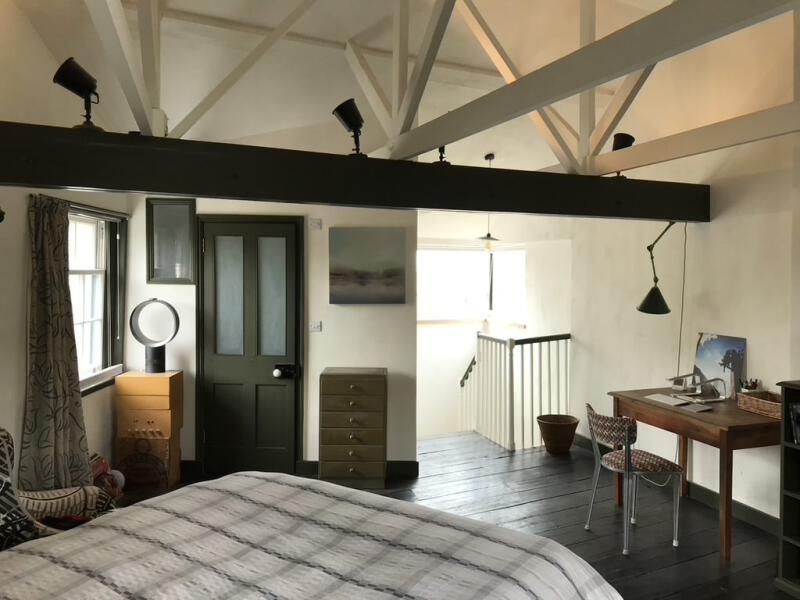 0F901A80 01F5 4352 94FA AEF096DE45A8 1 105 c