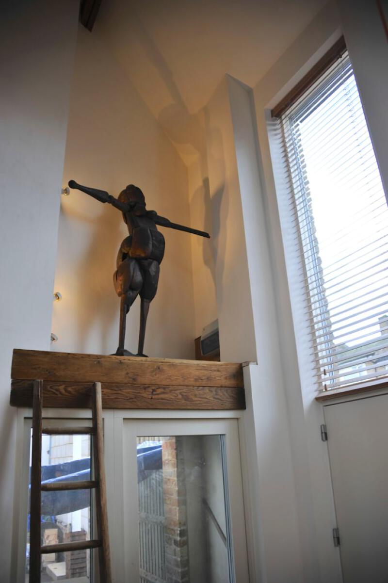 Breathable lime plaster and limewash finish