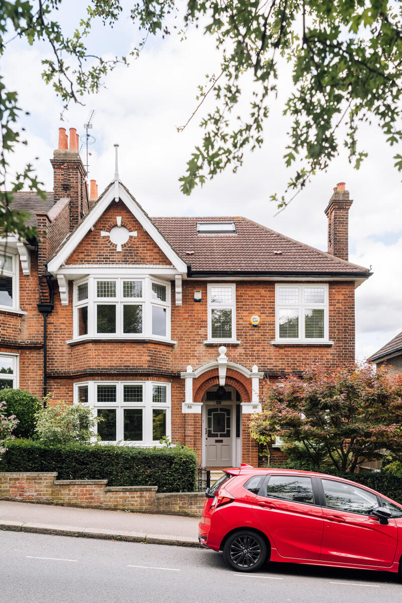 GTA   Vicars Hill 37